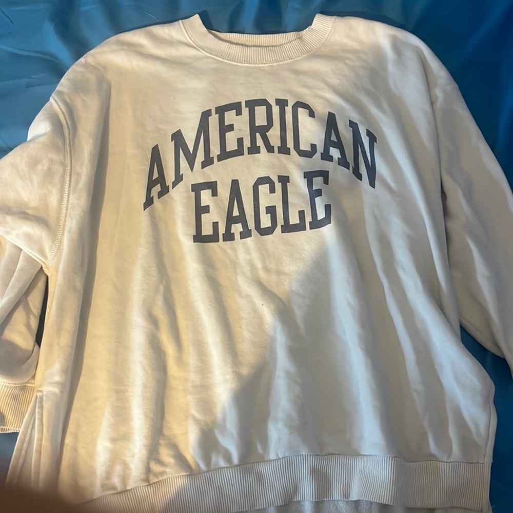 American Eagle AHH-MAZINGLY SOFT Crewneck Size Small